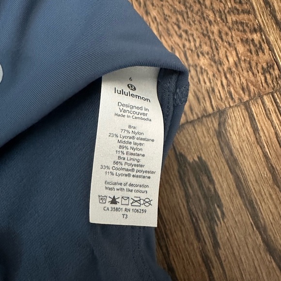 Peloton by Lululemon energy sports bra - brand new - Picture 3 of 3